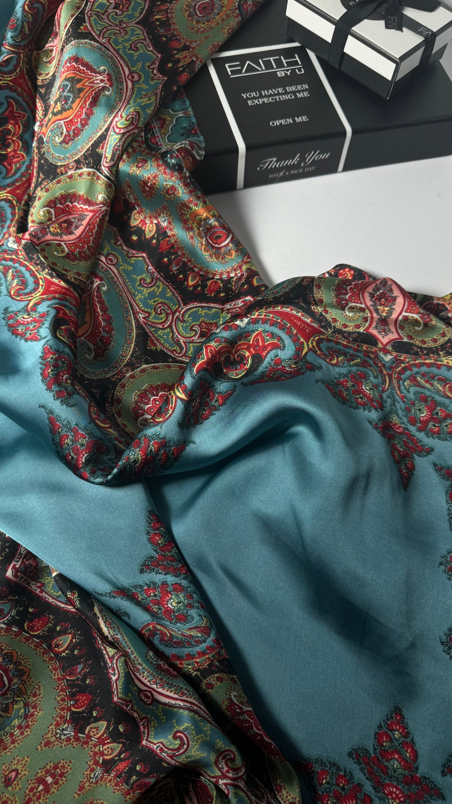 Sapphire Kashmiri Paisley Hijab Gift Set