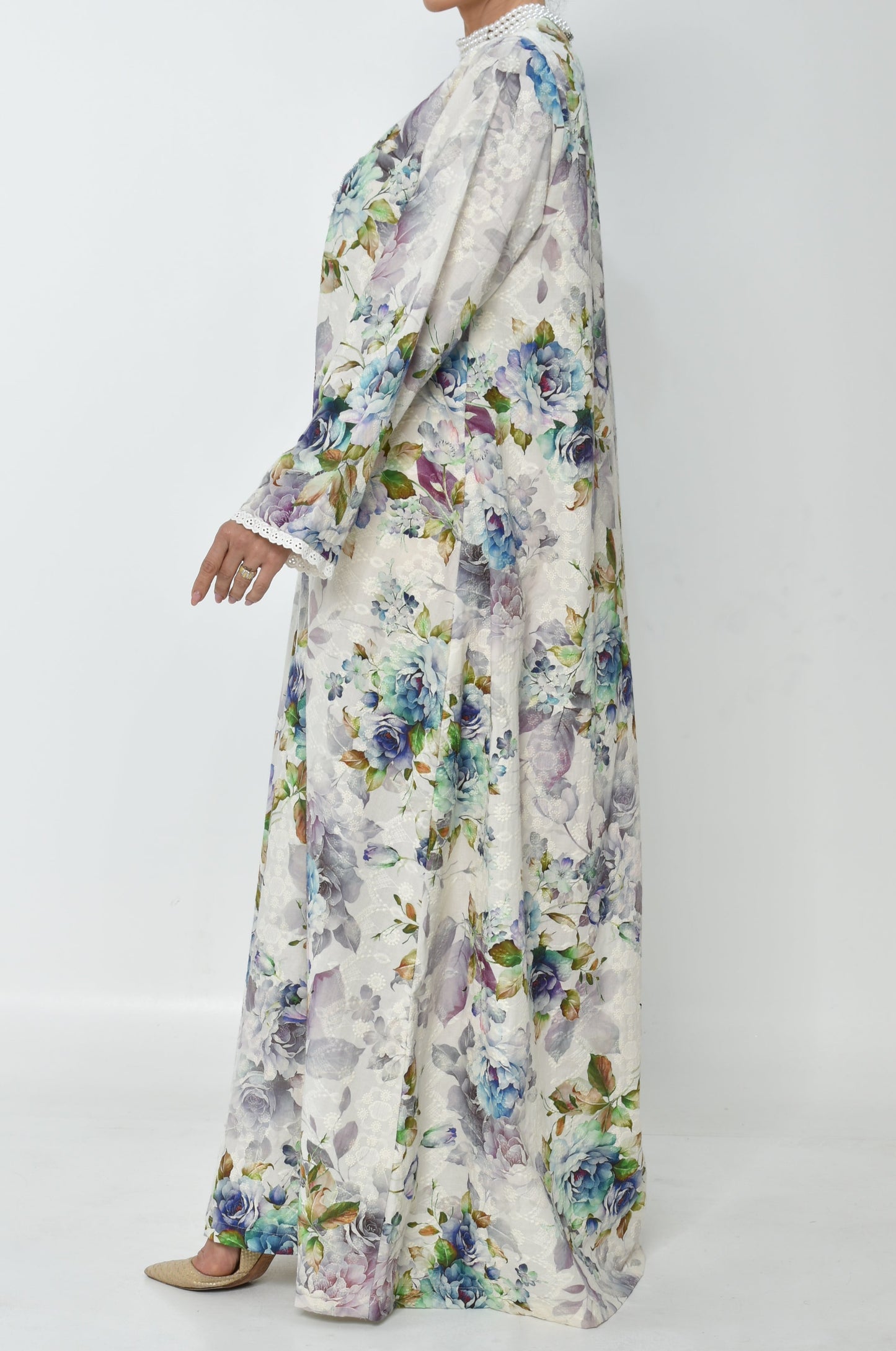 Floral Embroidered Jalabiya