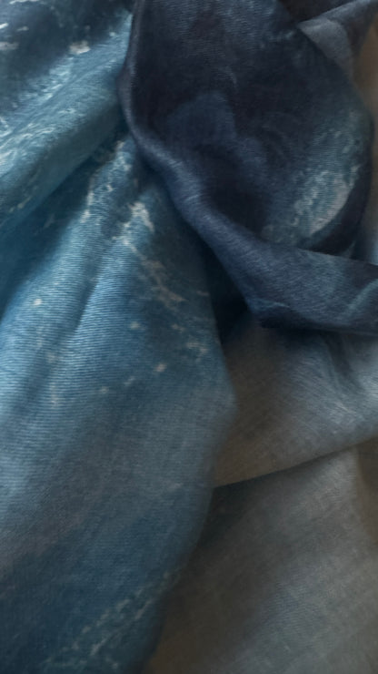 Blue Waves Print Hijab