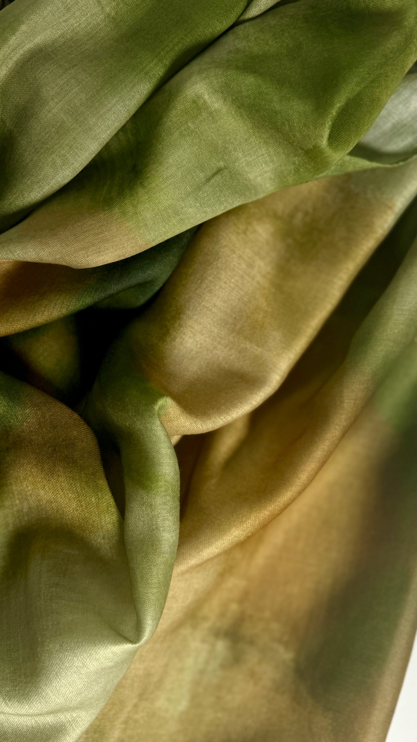 Olive tie and dye Print Hijab